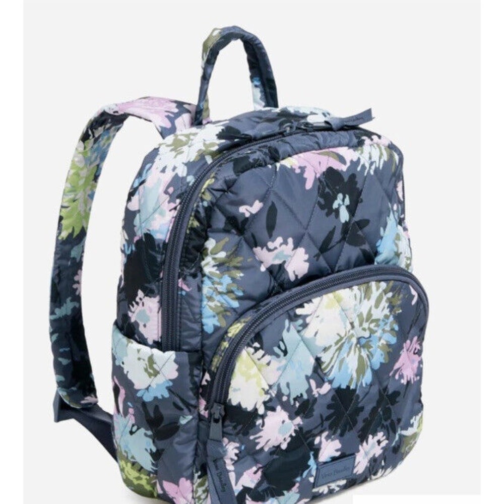 Vera Bradley Chrysanthemum Crush Ultralight Compact Quilted Backpack NWT
